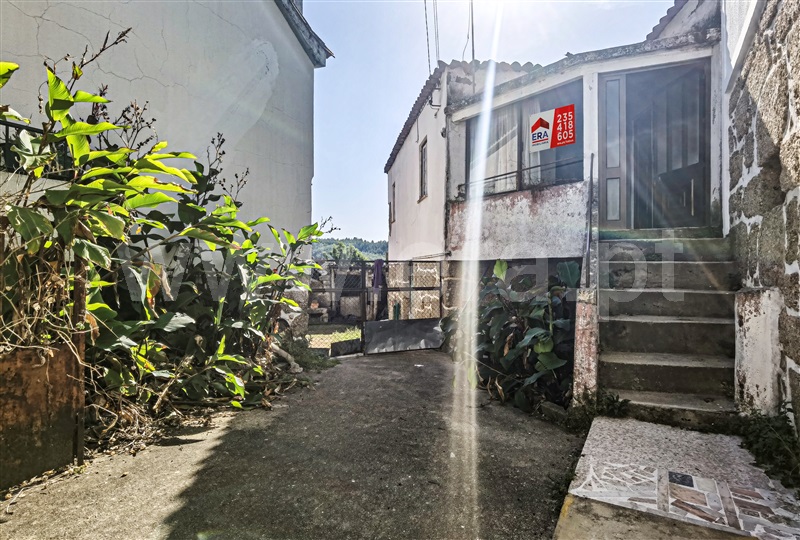 Moradia T2 / Tábua, Várzea de Candosa
