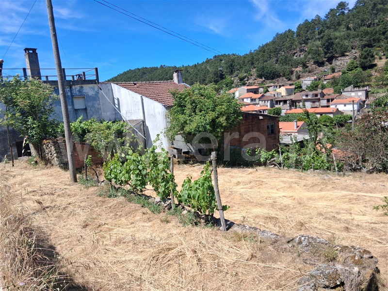 Moradia T2 à venda em Pinheiros e Vale de Figueira, Tabuaço — foto 8
