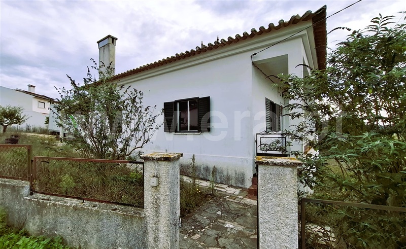 Moradia T2 / Tomar, Madalena e Beselga