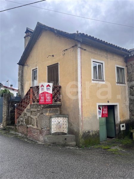 Moradia T2 / Tondela, Lajeosa do Dão