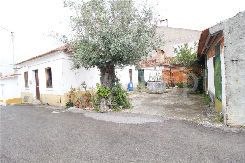 Moradia T2 / Torres Novas, Brogueira, Parceiros de Igreja e Alcorochel