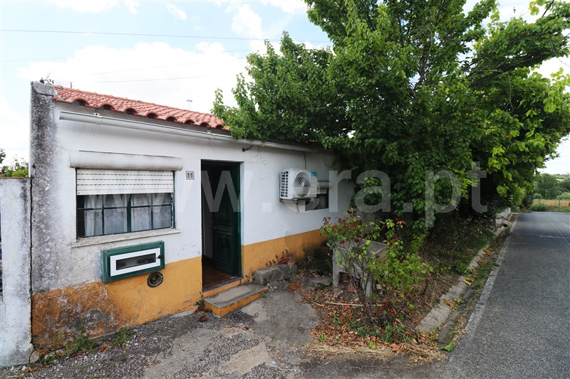 Moradia T2 Torres Novas, Olaia e Paço - 1417042 - 2