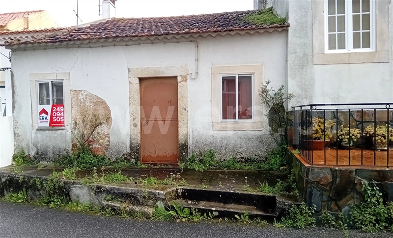 Moradia T2 / Torres Novas, Olaia