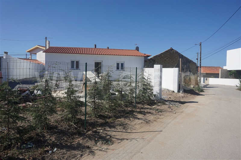 Moradia T2 / Torres Vedras, A dos Cunhados e Maceira