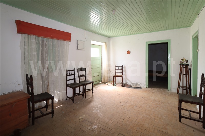 Moradia T2 com Quintal Torres Vedras, São Pedro da Cadeira - 1469559 - 4