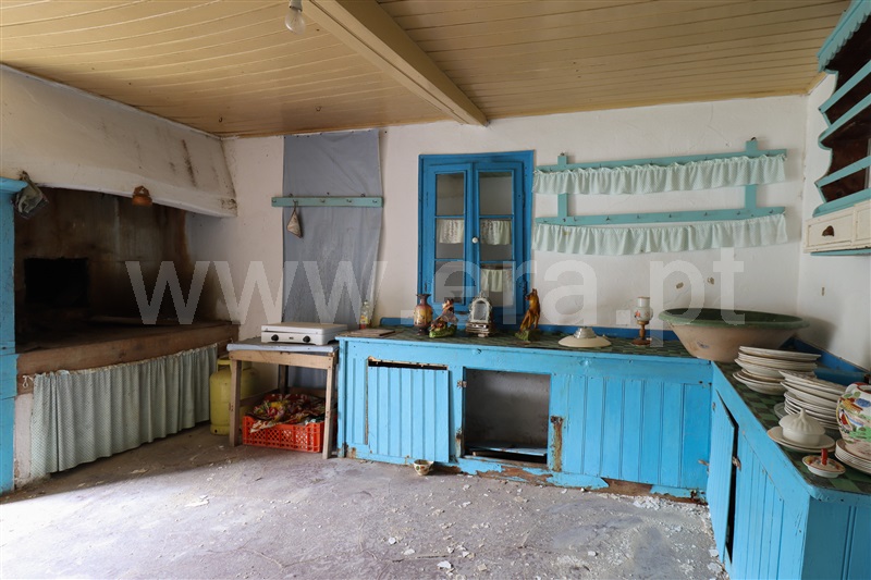 Moradia T2 com Quintal Torres Vedras, São Pedro da Cadeira - 1469559 - 5