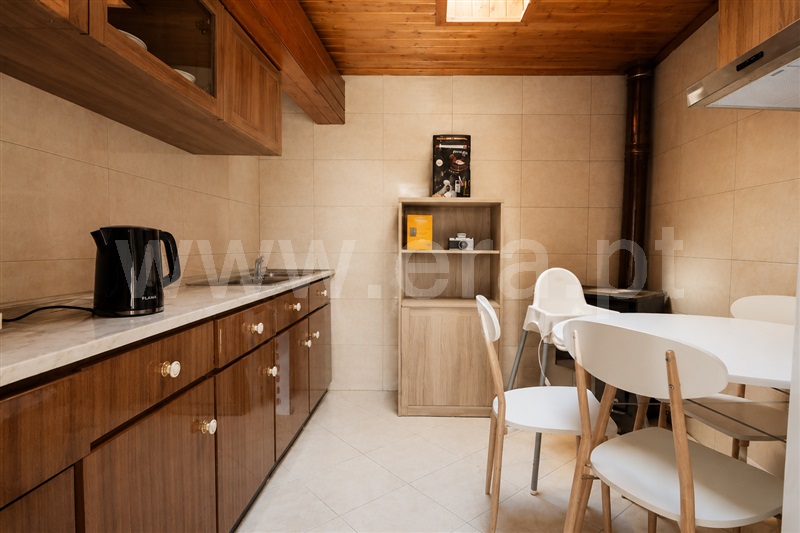 Moradia T2 / Vale de Cambra, Roge