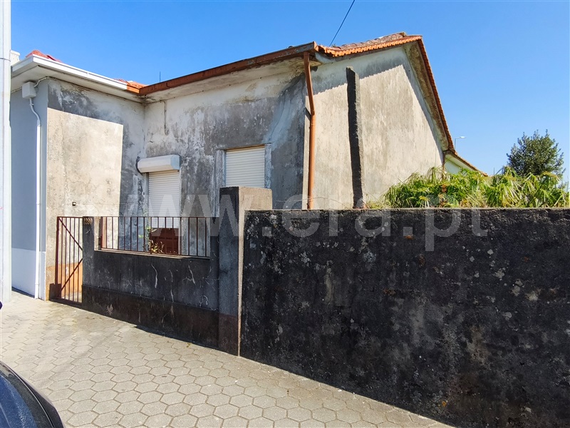 Moradia / Vila Nova de Gaia, Avintes