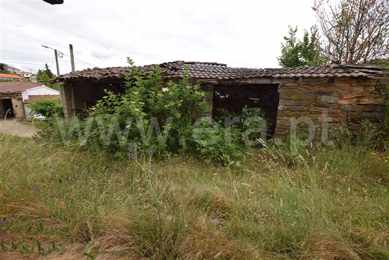 Moradia T2 Vinhais, Vinhais - 1011378 - 5