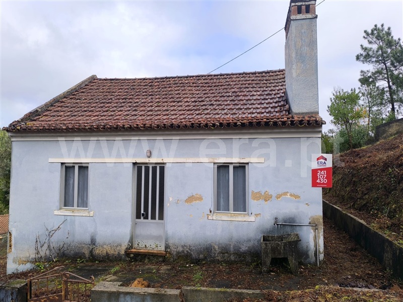 Moradia T3 / Abrantes, Carvalhal