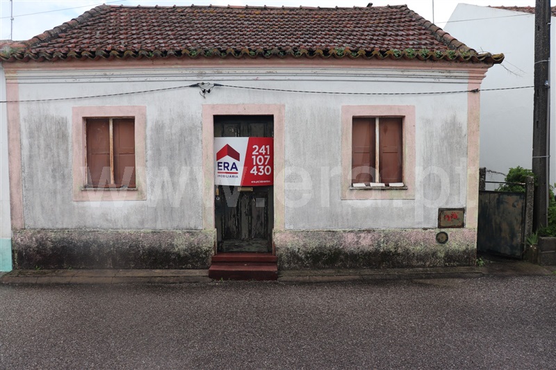 Moradia T3 / Abrantes, Chaminé