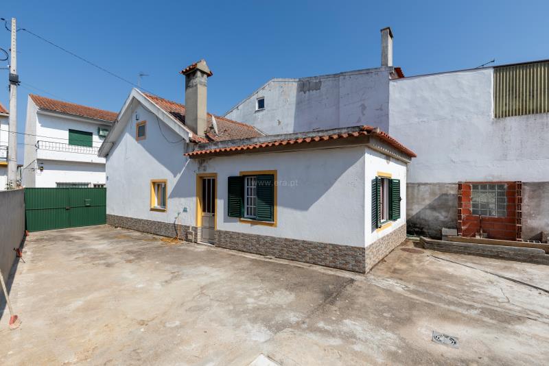 Moradia T3 / Abrantes, Tapadão