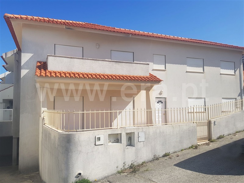 Moradia Geminada T3 Alcobaça, Pataias e Martingança - 1235935 - 1