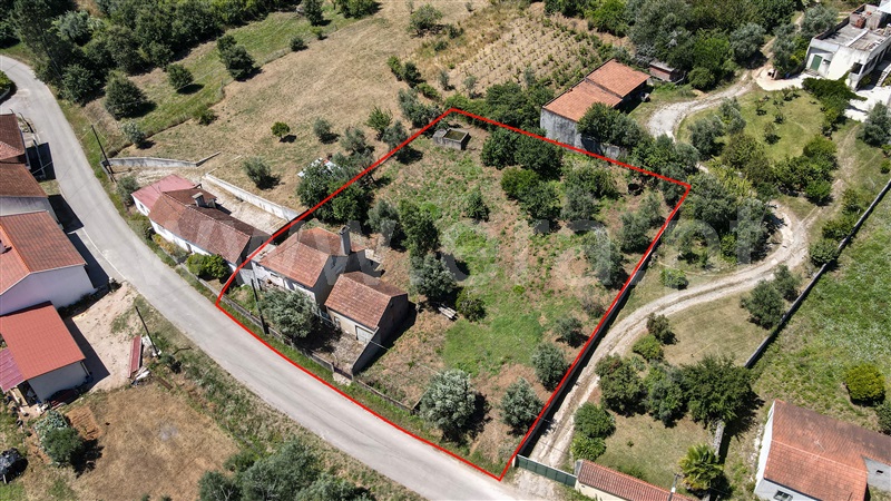 Moradia T2 Alvaiázere, Maçãs de Dona Maria - 1417654 - 2
