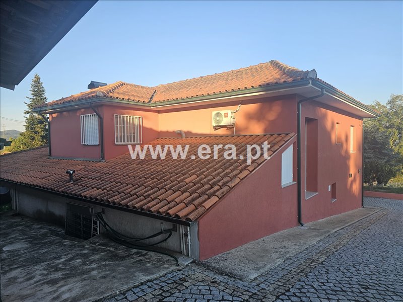 Moradia T3 à venda em Telões, Amarante — foto 3