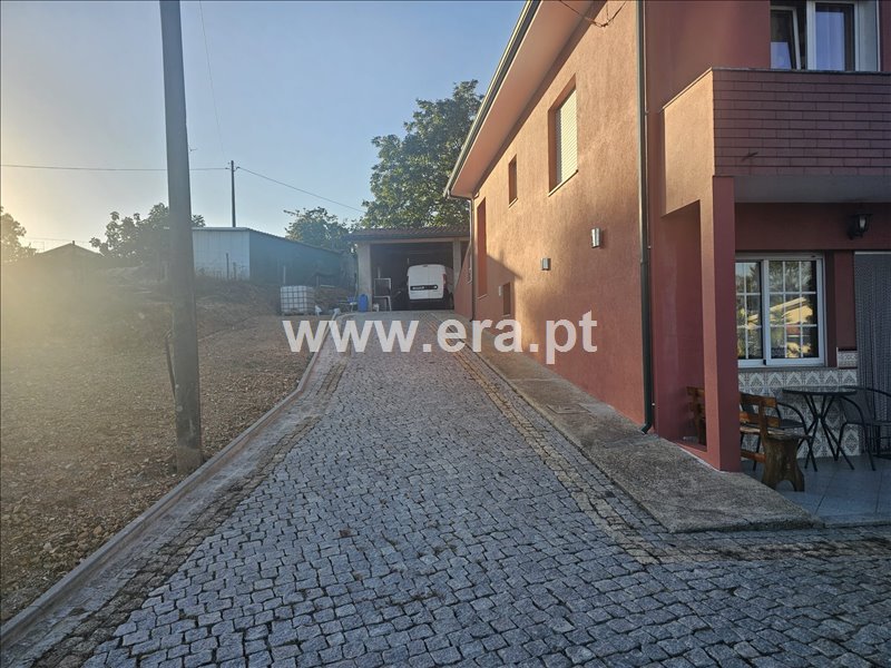 Moradia T3 à venda em Telões, Amarante — foto 4