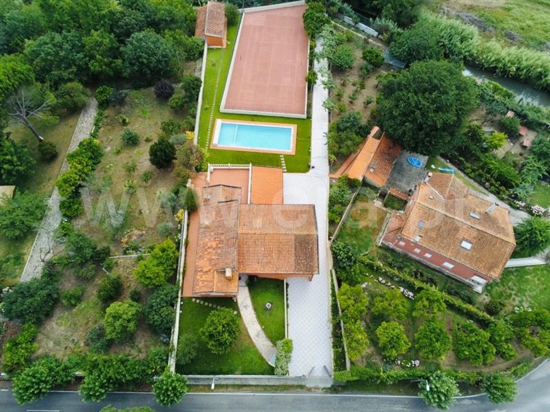 Moradia T3 / Anadia, Tamengos, Aguim e Óis do Bairro