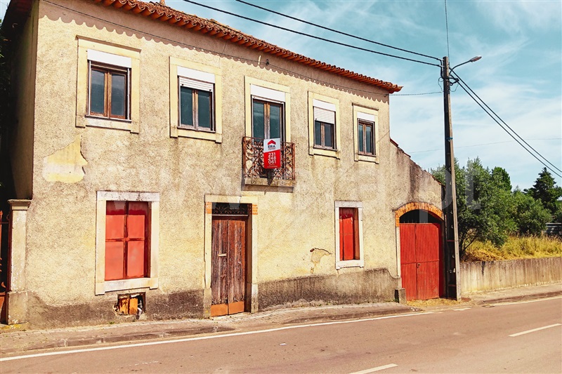 Moradia T3 / Anadia, Vila Nova de Monsarros