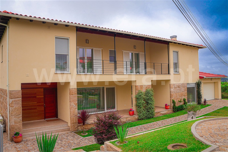 Moradia T3 / Arcos de Valdevez, Soajo
