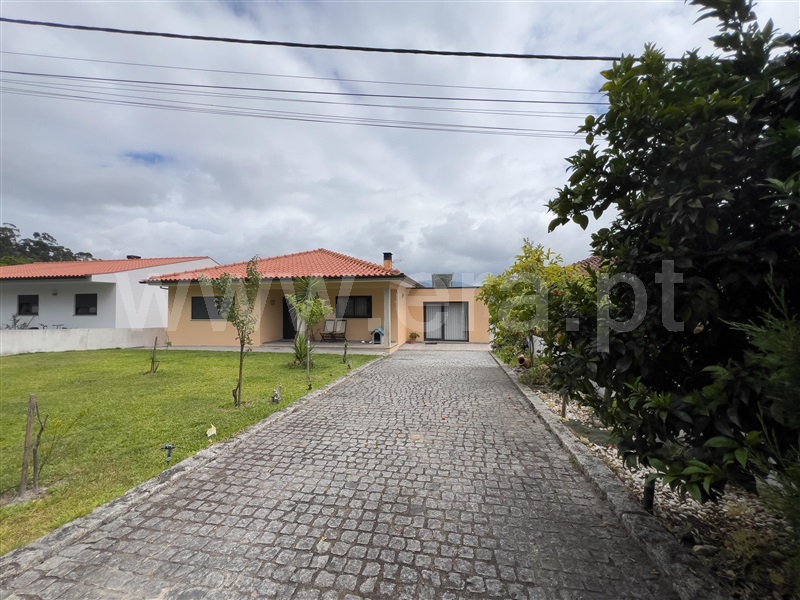 Moradia T3 / Arcos de Valdevez, Souto e Tabaçô