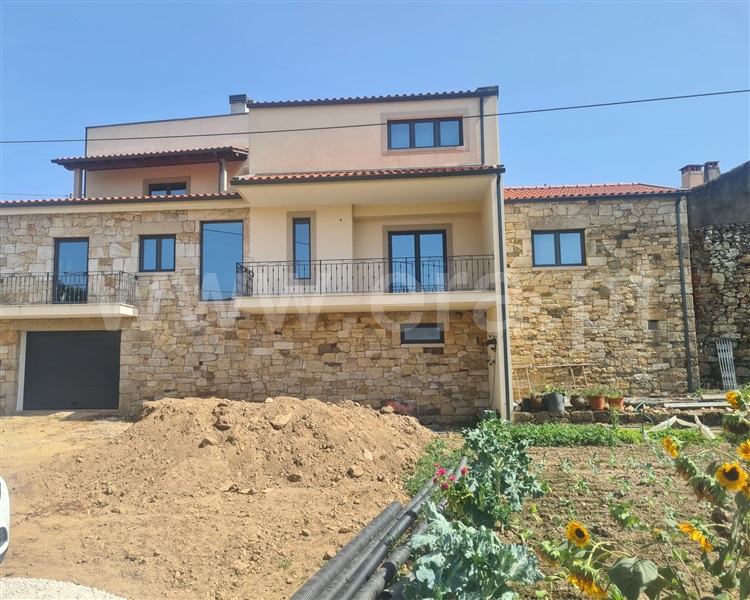 Moradia T4 Armamar, Queimadela - 1349400 - 20