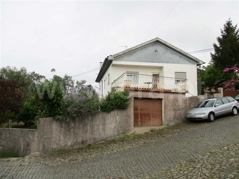 Moradia T3 / Barcelos, Aldreu