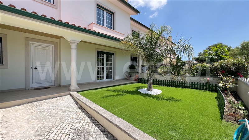 Moradia T3 / Batalha, Batalha