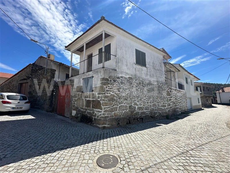 Moradia T3 / Boticas, Boticas e Granja