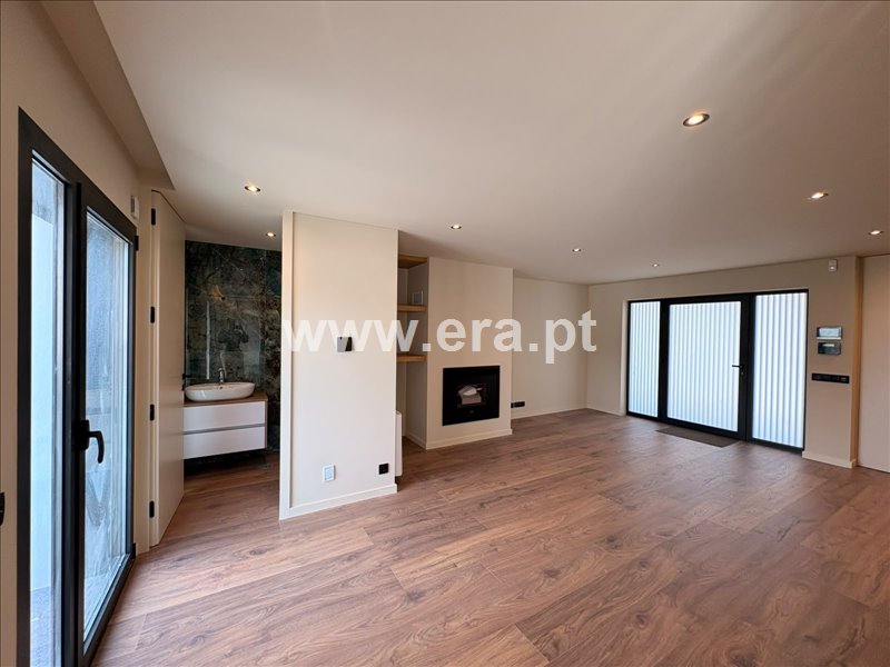 Moradia T3 à venda em Este (São Pedro e São Mamede), Braga — foto 4