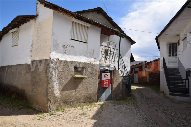 Moradia T3 / Bragança, França