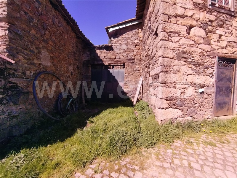 Moradia T3 Bragança, Nogueira - 1475072 - 10