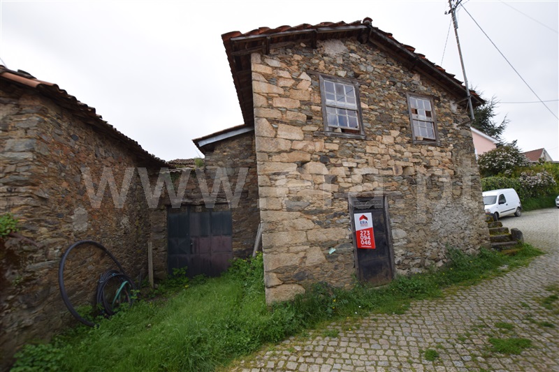 Moradia T3 Bragança, Nogueira - 1475072 - 11