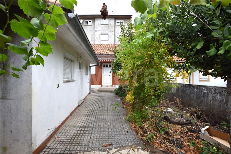 Moradia T3 / Bragança, Vale d'Álvaro
