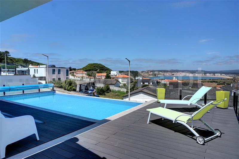 Moradia T3 / Caldas da Rainha, Salir do Porto
