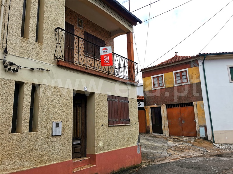 Moradia T3 / Cantanhede, Portunhos