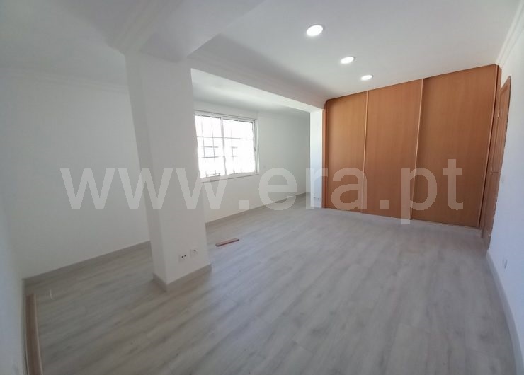 Moradia T3 Cascais, Carcavelos e Parede - 1114928 - 9