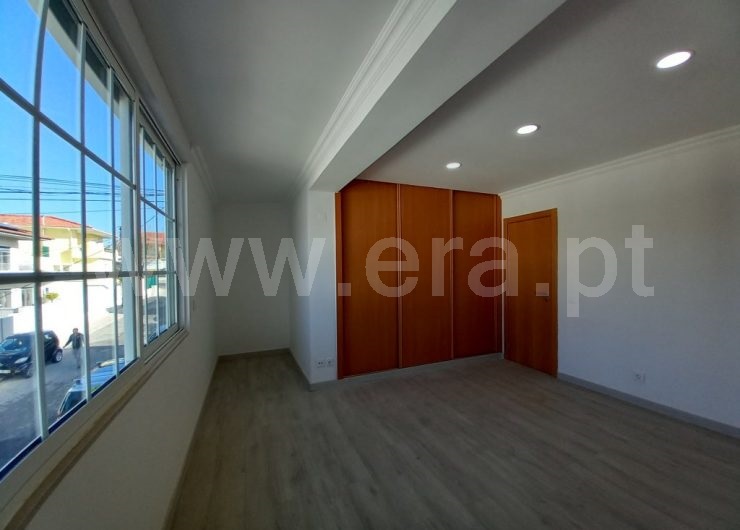 Moradia T3 Cascais, Carcavelos e Parede - 1114928 - 10
