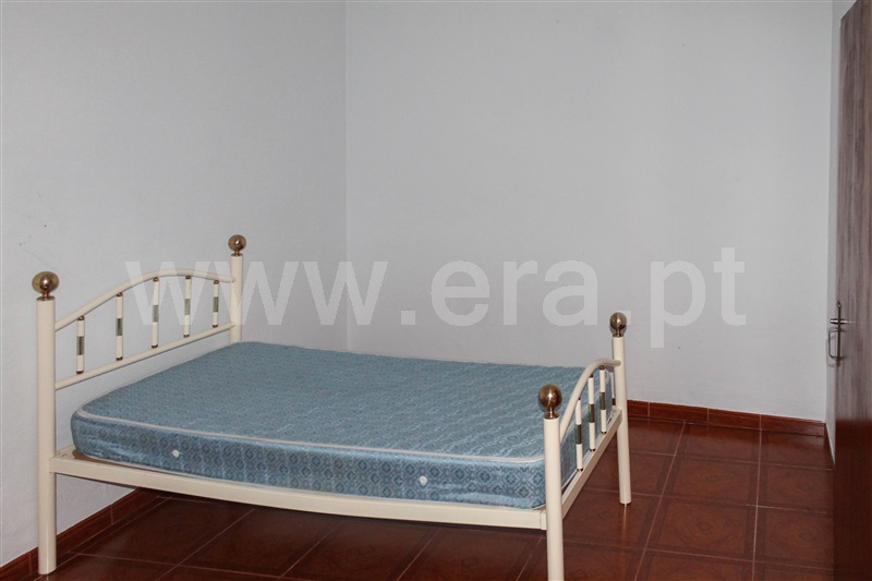 Moradia T3 à venda em Malpica do Tejo, Castelo Branco — foto 4