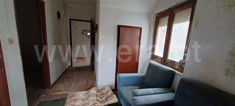 Moradia T3 à venda em São Vicente da Beira, Castelo Branco — foto 4