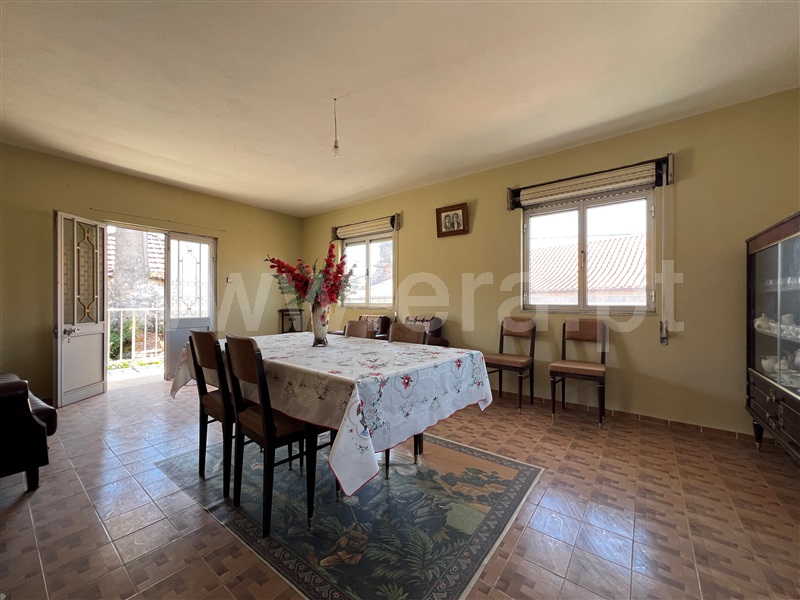 Moradia T3 com Terreno Chaves, Águas Frias - 1475801 - 2