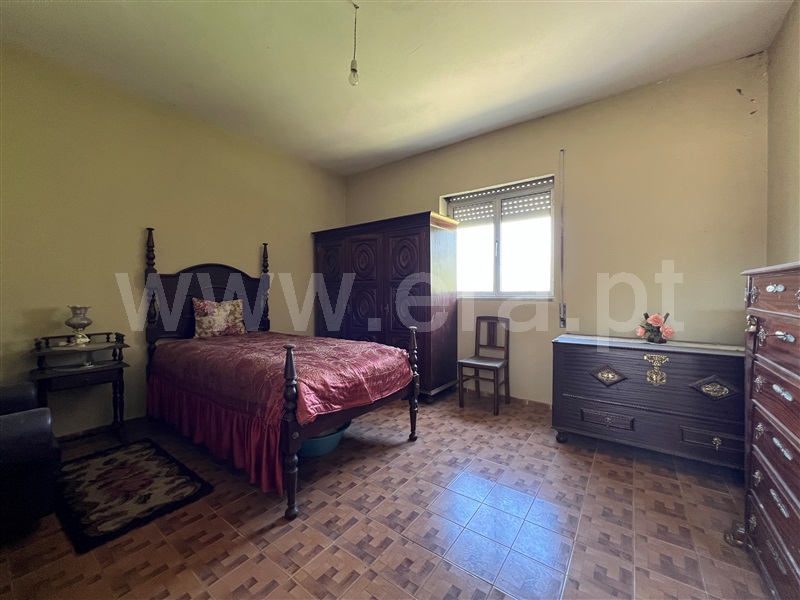 Moradia T3 com Terreno Chaves, Águas Frias - 1475801 - 8