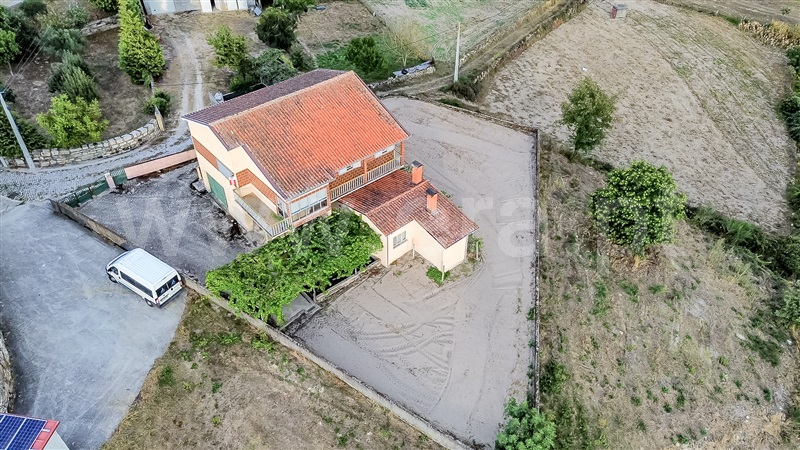 Moradia T3 Chaves, Mairos - 1435793 - 2