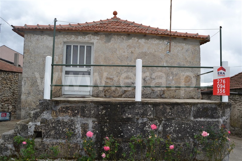 Moradia T3 Chaves, Santa Leocádia - 1425421 - 2
