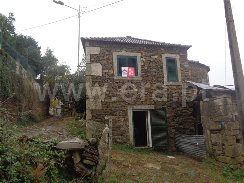 Moradia T3 Cinfães, Nespereira - 942561 - 1