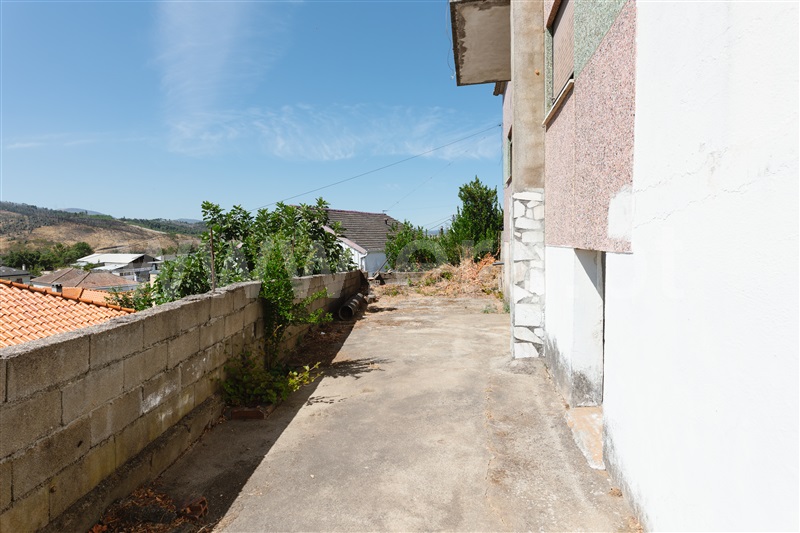 Moradia T3 à venda em Barco e Coutada, Covilhã — foto 5