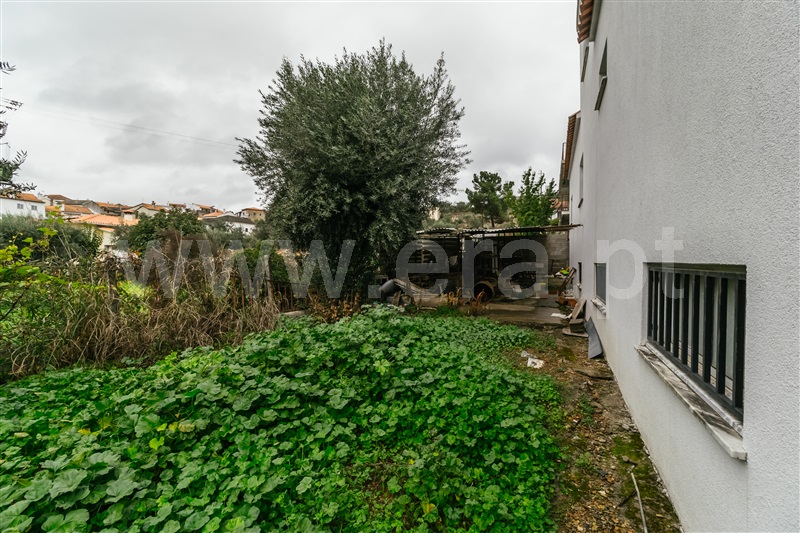 Moradia T3 com Quintal Covilhã, Barco - 1356085 - 42