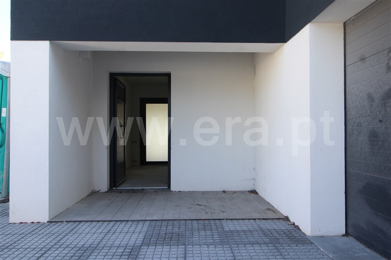 Moradia T3 Covilhã, Covilhã e Canhoso - 1504885 - 2