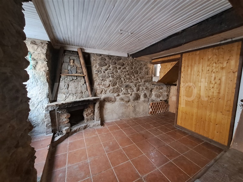 Andar Moradia T3 Covilhã, Paul - 1503489 - 17
