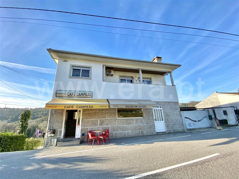 Moradia T3 / Fafe, Armil