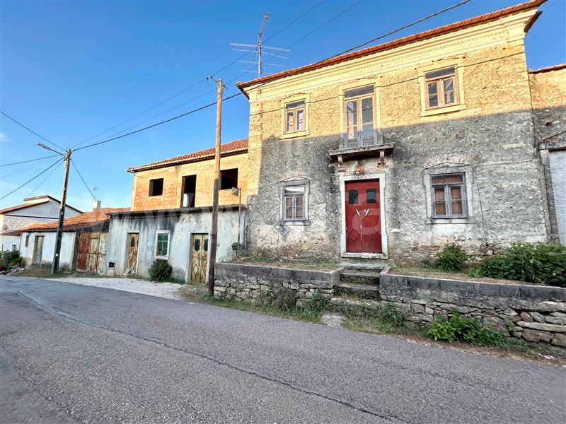 Moradia T3 / Ferreira do Zêzere, Chãos